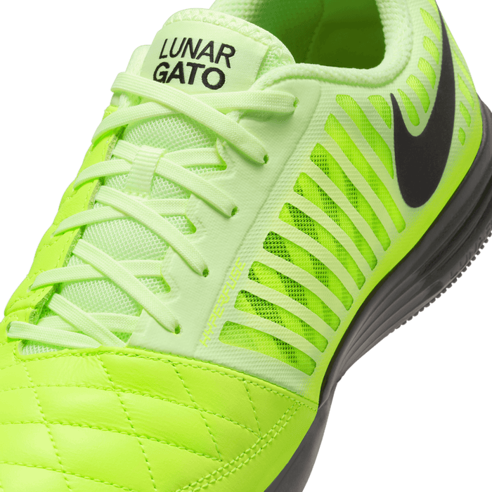 Nike Lunargato II IC Indoor Football Shoes (Volt/Black)