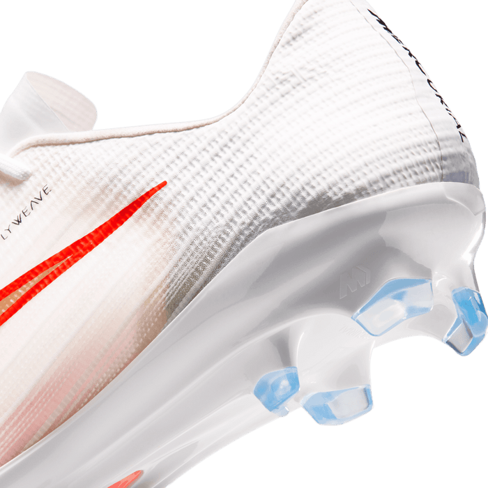 Nike Mercurial Superfly 11 Pro FG football boot in white, blur and bright crimson - collar detail