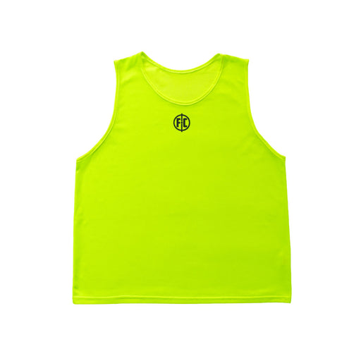The all-new FC Mesh Training Bib is an ultra-soft breathable bib, made for the training ground.